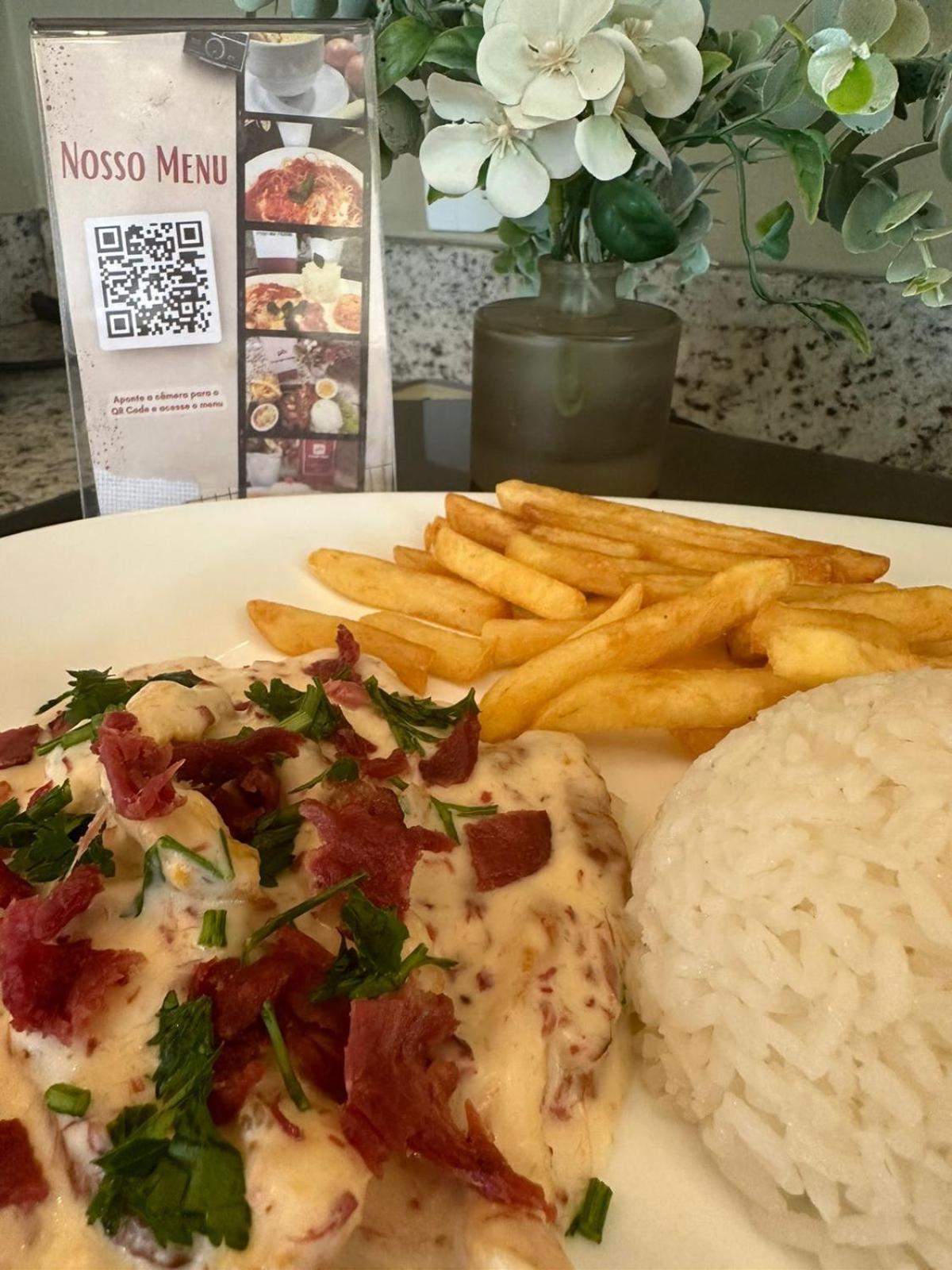Hotel Premiêr 3*